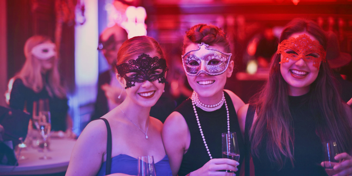 5 Tips for Planning the Perfect Company Holiday Party